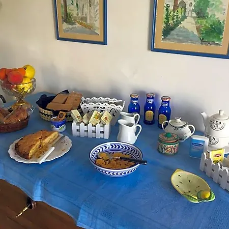 Casa Adriana Bed & Breakfast 3*