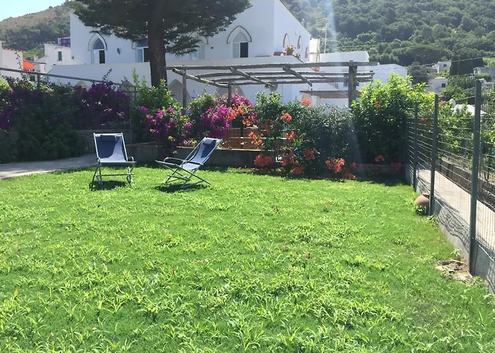 Casa Adriana ベッド・アンド・ブレックファスト 3*